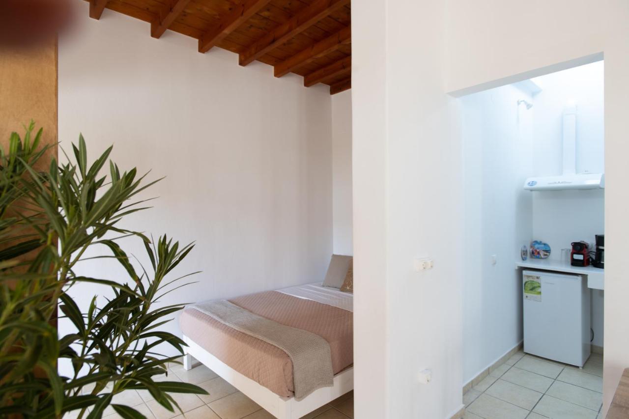 Dimelal Mykonos Town Apartments ภายนอก รูปภาพ