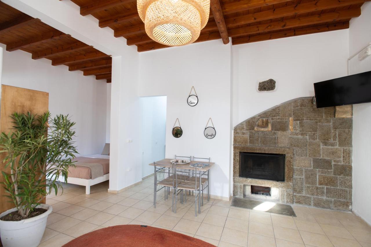 Dimelal Mykonos Town Apartments ภายนอก รูปภาพ